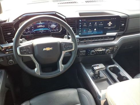 Used 2025 Chevrolet Silverado 1500 LTZ w/ LTZ Premium Package AWD/4WD image 22