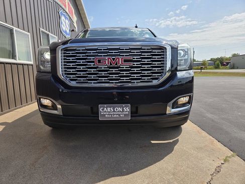 Used 2019 GMC Yukon XL Denali w/ Denali Ultimate Package AWD/4WD image 7