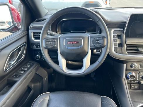 Certified 2024 GMC Yukon XL SLT w/ SLT Luxury Package image 14