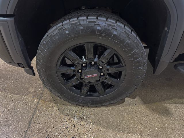 Used 2025 GMC Sierra 3500 AT4 w/ AT4 Premium Plus Package AWD/4WD image 29