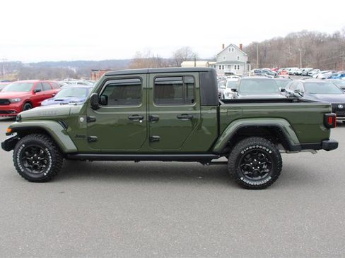 Used 2023 Jeep Gladiator Sport image 5