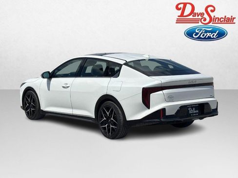 Used 2025 Kia K4 GT-Line w/ GT-Line Premium Package FWD image 9