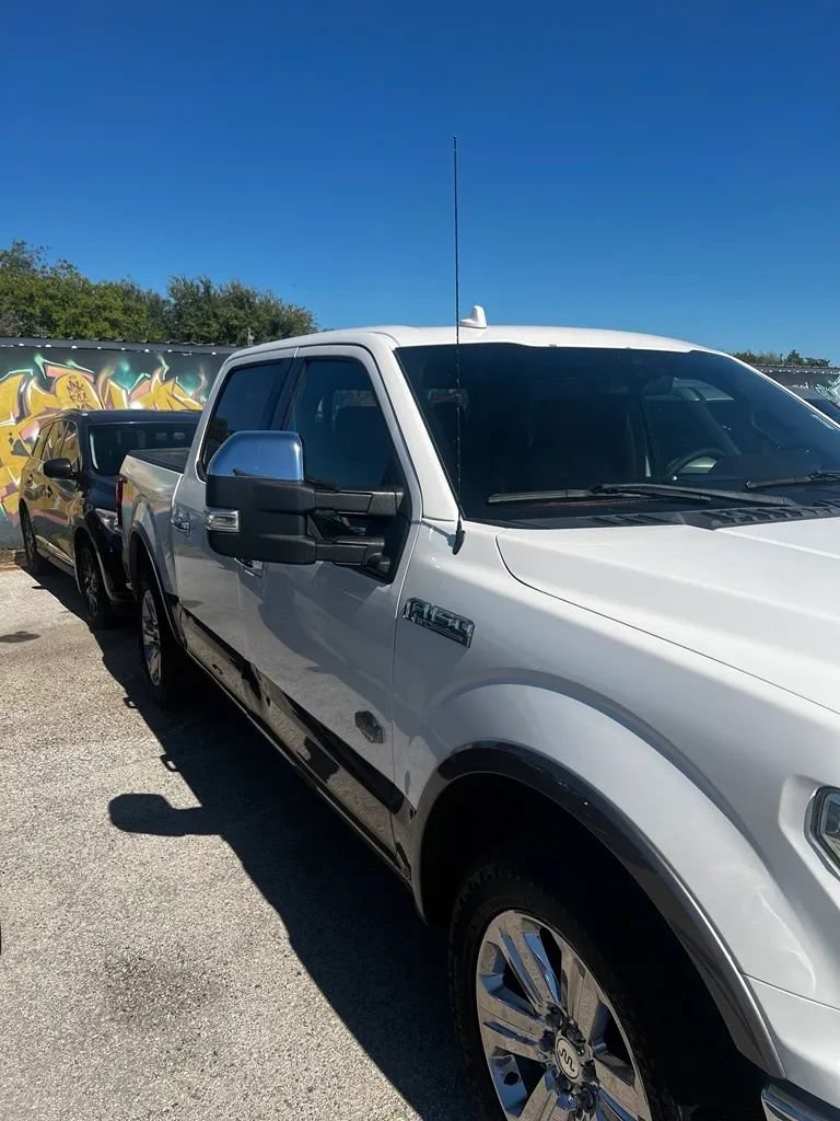 Used 2018 Ford F150 King Ranch w/ Equipment Group 601A Luxury AWD/4WD image 3