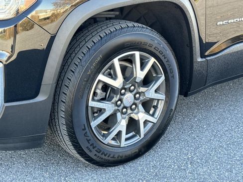 Used 2022 GMC Acadia SLE w/ Driver Convenience Package image 29