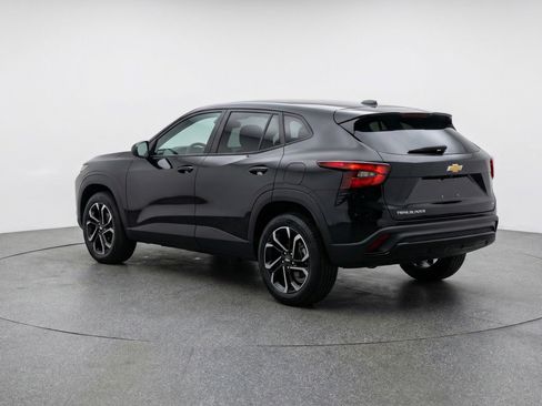 Used 2025 Chevrolet TrailBlazer LT image 6