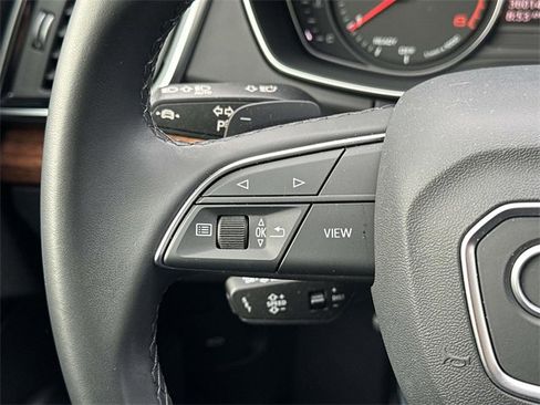 Used 2023 Audi Q5 2.0T Premium w/ Convenience Package image 27