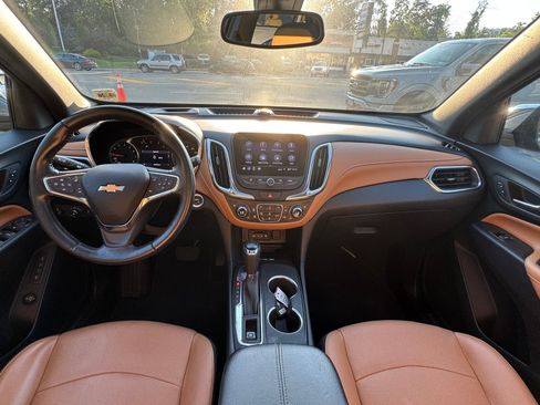 Used 2021 Chevrolet Equinox Premier image 17