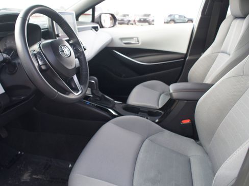 Used 2024 Toyota Corolla SE image 11