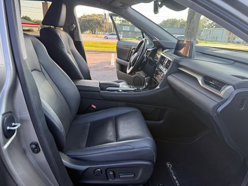 Used 2021 Lexus RX 350 FWD w/ Accessory Package image 17