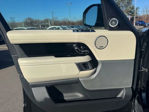 Used 2021 Land Rover Range Rover P525 Westminster Edition LWB image 8