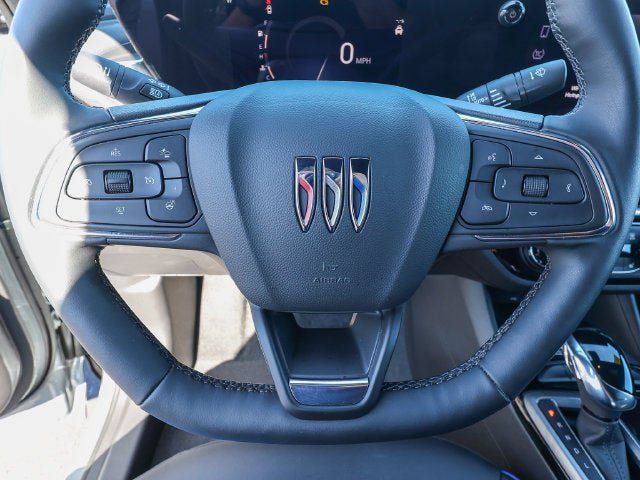 Used 2025 Buick Envista Sport Touring w/ Convenience I Package FWD image 17