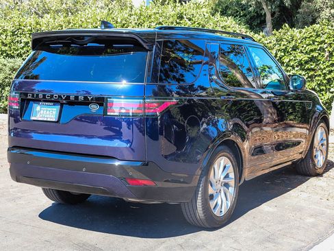 Used 2023 Land Rover Discovery S R-Dynamic AWD/4WD image 6