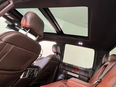 Used 2018 Ford F250 King Ranch w/ King Ranch Ultimate Package image 32