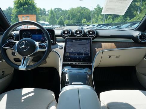 Used 2024 Mercedes-Benz C 300 Sedan image 25