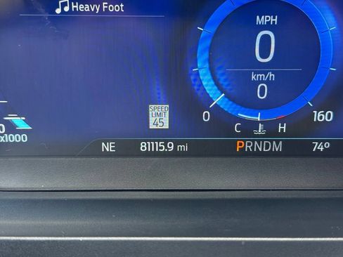 Used 2020 Ford Explorer Platinum AWD/4WD image 35