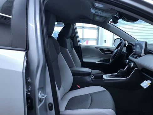 New 2025 Toyota RAV4 XLE image 14