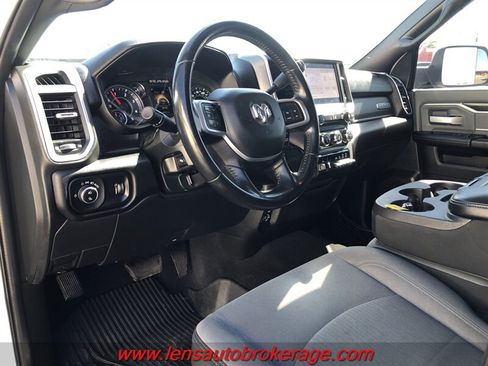 Used 2022 RAM 2500 Big Horn w/ Level 1 Equipment Group AWD/4WD image 10