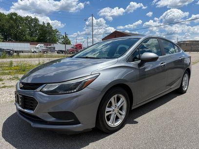 Used 2018 Chevrolet Cruze LT w/ Convenience Package