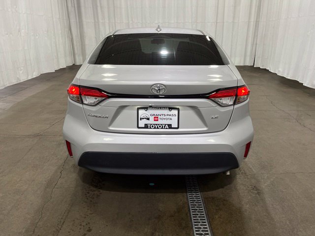 Used 2023 Toyota Corolla LE w/ Carpet Mat Package (TMS) FWD image 6