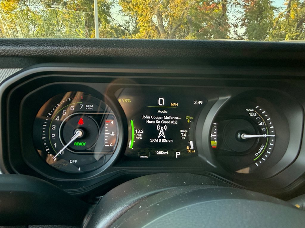 Used 2024 Jeep Wrangler Unlimited AWD/4WD image 18