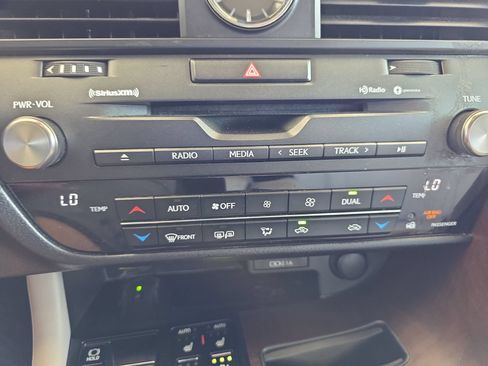 Used 2021 Lexus RX 350 FWD w/ Premium Package image 24
