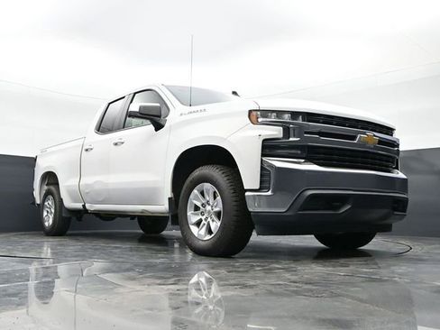 Used 2020 Chevrolet Silverado 1500 LT w/ Trailering Package image 32