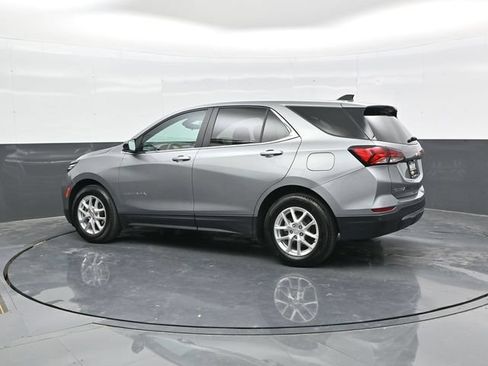 Used 2023 Chevrolet Equinox LT FWD image 4