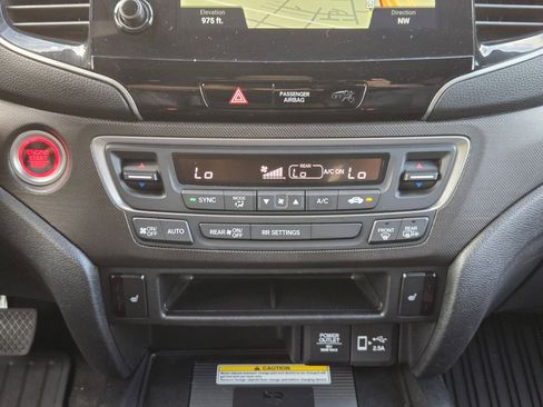 Certified 2023 Honda Passport TrailSport image 18