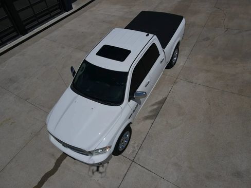 Used 2018 RAM 1500 Laramie w/ Convenience Group AWD/4WD image 57
