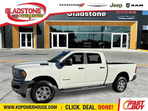 Used 2024 RAM 2500 Big Horn w/ Bed Utility Group image 1
