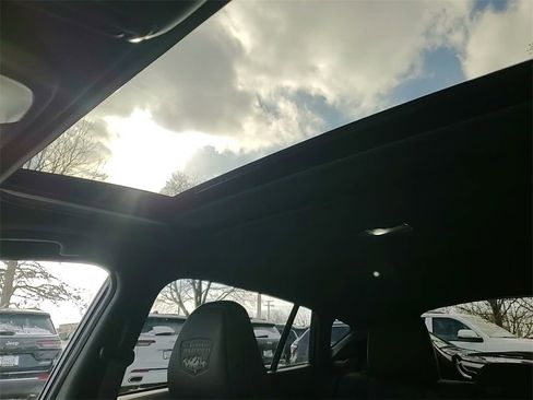 Used 2024 Subaru Crosstrek 2.5i Wilderness image 32