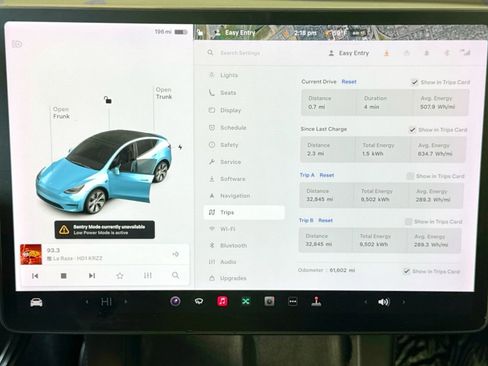 Used 2021 Tesla Model Y Long Range image 11