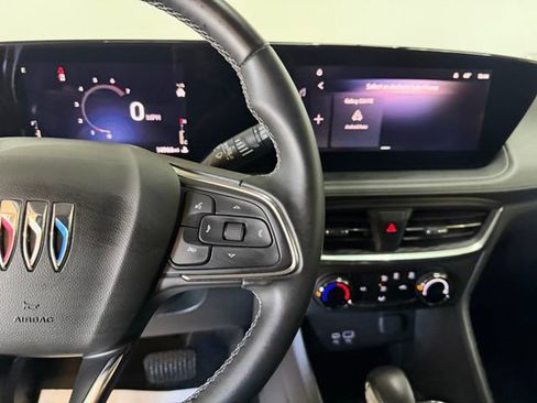 Used 2024 Buick Encore GX Preferred FWD image 27