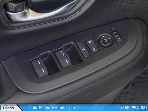 New 2026 Honda HR-V LX image 14