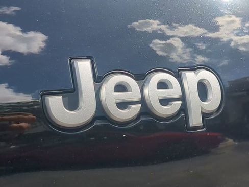 New 2026 Jeep Grand Cherokee L Limited RWD image 13