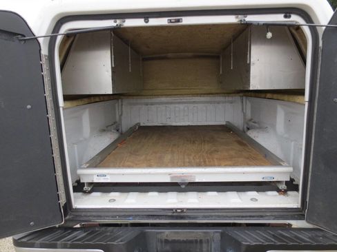 Used 2014 Ford F150 XLT w/ Trailer Tow Package RWD image 6