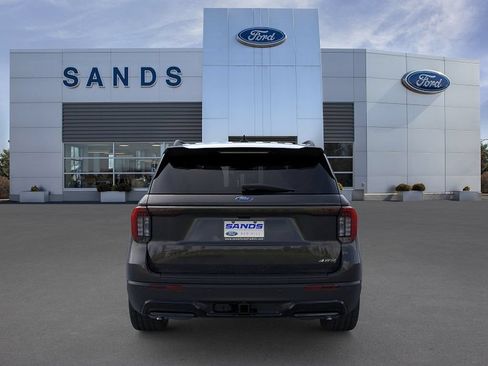 New 2026 Ford Explorer ST-Line w/ ST-Line Street Pack AWD/4WD image 5