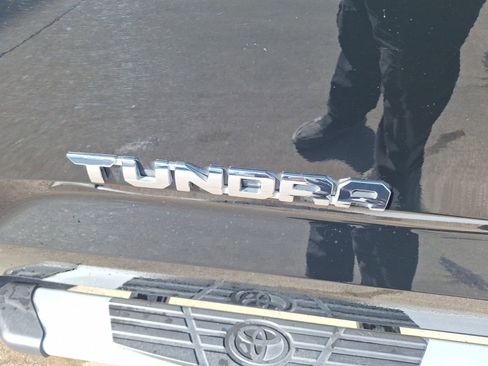Used 2023 Toyota Tundra Limited image 15