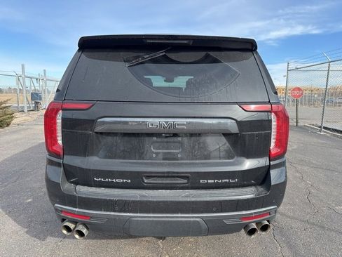 Used 2023 GMC Yukon XL Denali Ultimate image 6