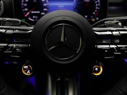 Used 2024 Mercedes-Benz C 63 AMG S image 16