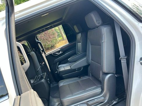 Used 2022 Chevrolet Tahoe High Country AWD/4WD image 45