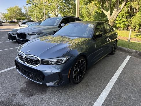 Used 2025 BMW M340i Sedan RWD image 3