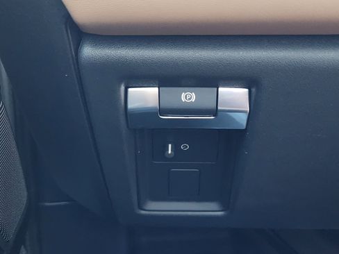 New 2026 Land Rover Defender 130 V8 image 21