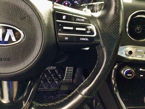 Used 2020 Kia Stinger GT-Line w/ Sun & Sound Package image 24