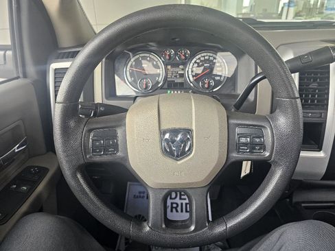 Used 2012 RAM 1500 Classic SLT image 16