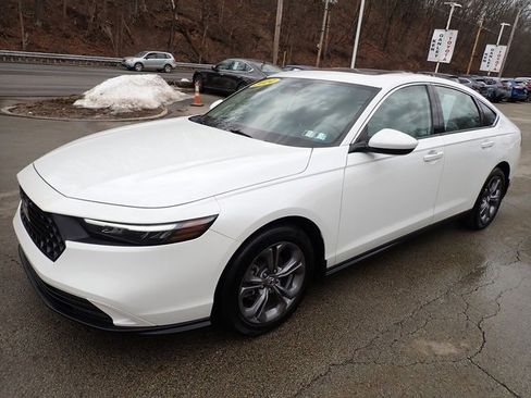 Used 2024 Honda Accord EX image 10