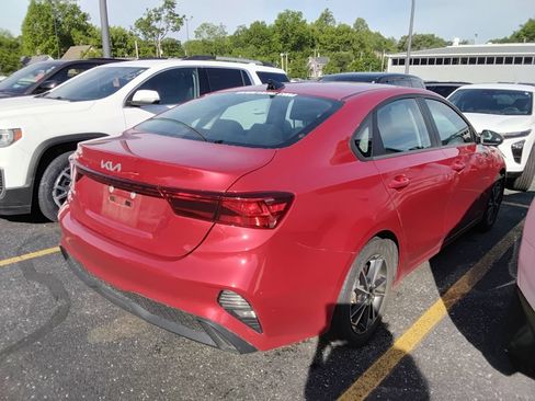 Used 2023 Kia Forte LXS FWD image 7