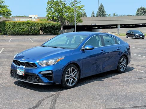 Used 2020 Kia Forte EX FWD image 2