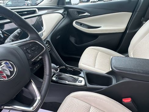 Used 2022 Buick Encore GX Essence w/ Advanced Technology Package image 14