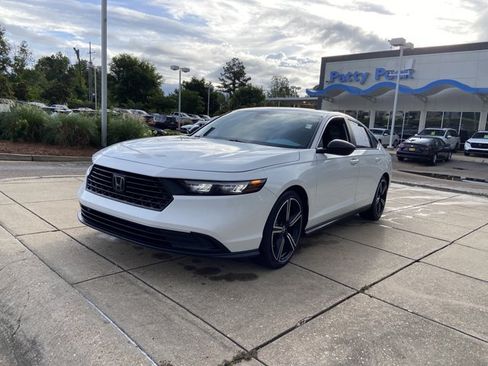 Used 2024 Honda Accord Sport image 5